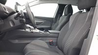 Peugeot 3008 1.2 PureTech 130ch S&S Style EAT8 — photo 9