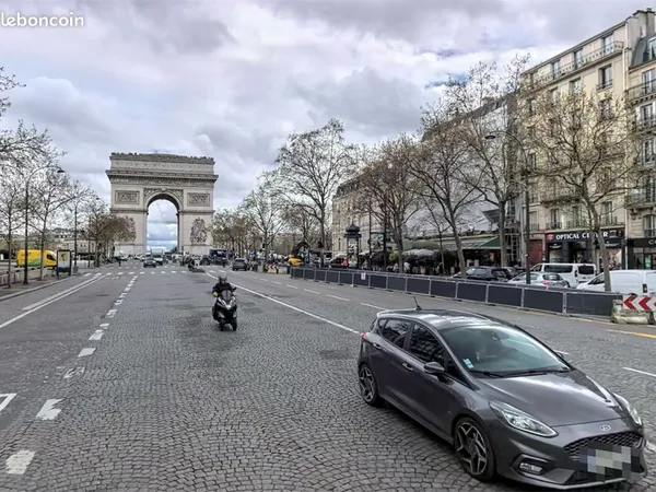 Boutique 80 m² PARIS