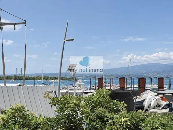 Bel appartement T2 dans une résidence récente face à la mer
