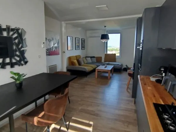 Maison 3 pièces 80 m²