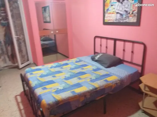 Cherche colocataire ou étudiant