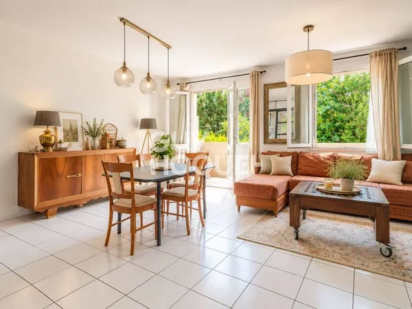 Appartement 5 pièces 90 m²