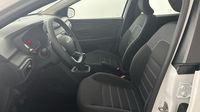 Dacia Sandero 1.0 TCe 90ch Stepway Essential — photo 12