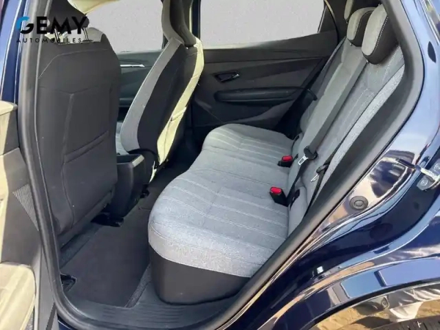 Renault Megane e-tech ev60 220 ch super charge — photo 58