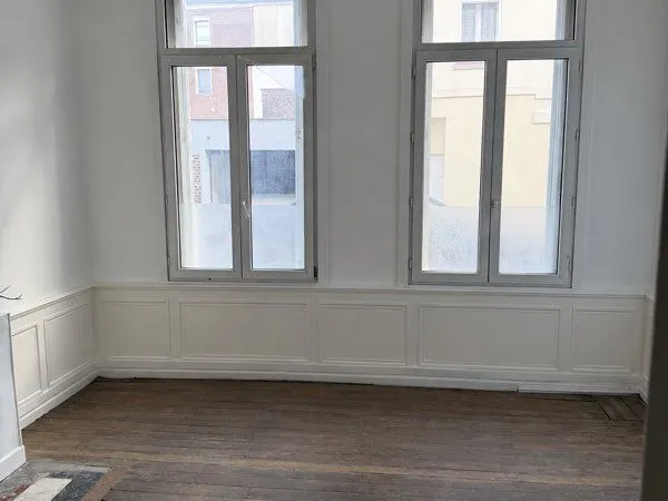 Commerce Location Saint-Quentin  55m² 500€
