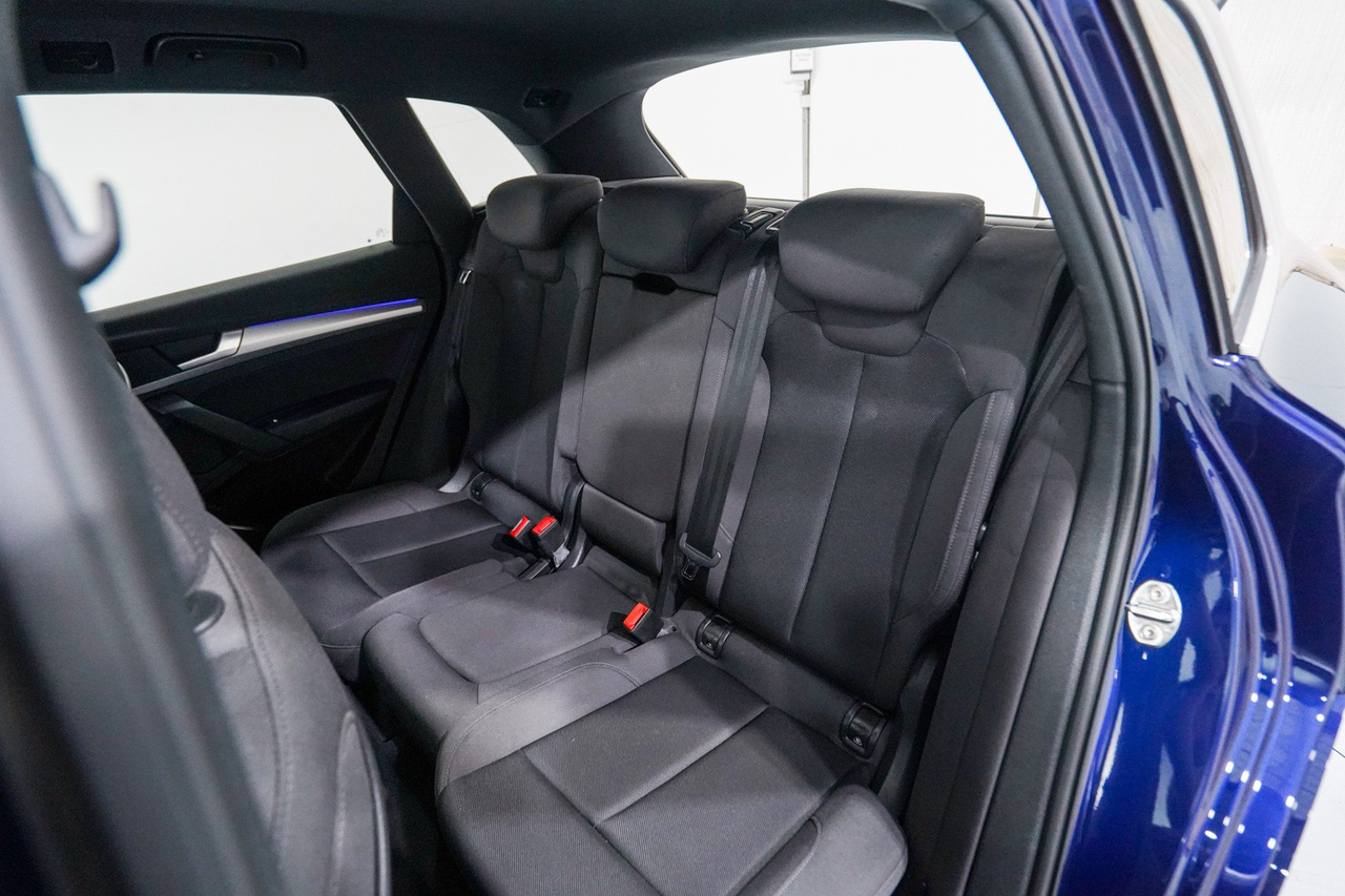 Audi Q5 — photo 31
