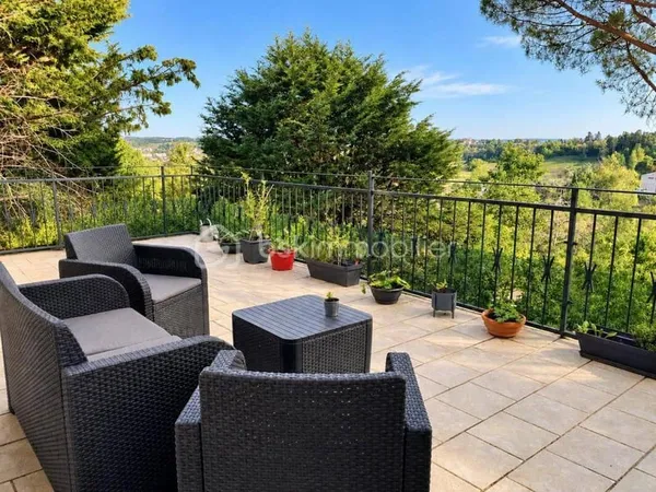 Maison 4 pièces 133 m²