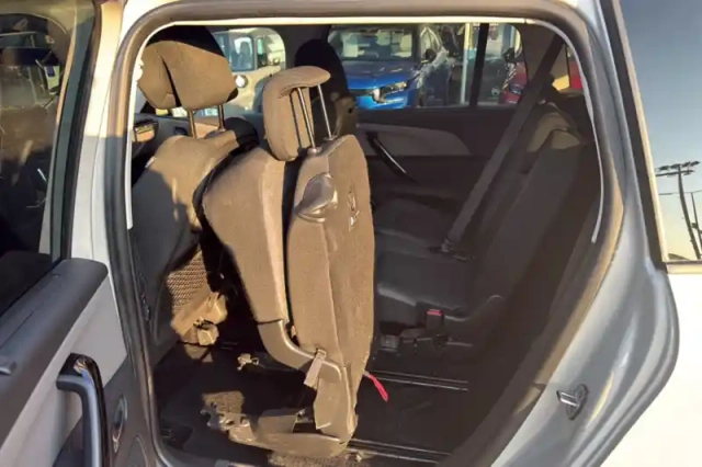 Citroën C4 grand  spacetourer bluehdi 130 s&amp;s bvm6 — photo 53