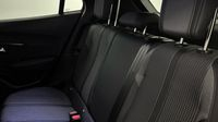 Peugeot 2008 1.2 PureTech 130ch S&S GT EAT8 — photo 13