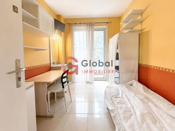 Appartement 1 pièce 9 m²