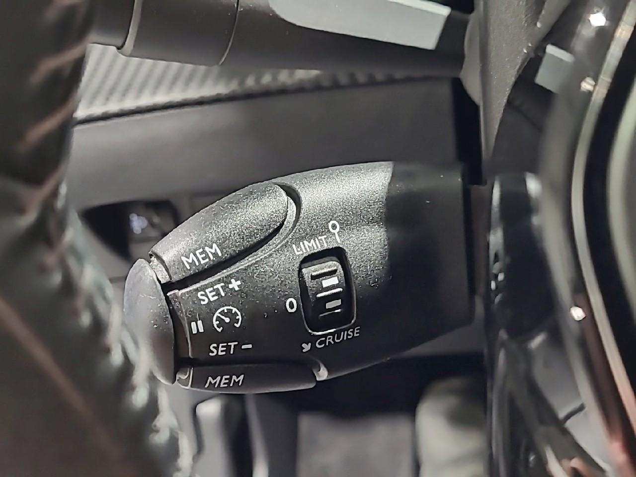 Peugeot 208 puretech 75 s&s bvm5 active business — photo 21