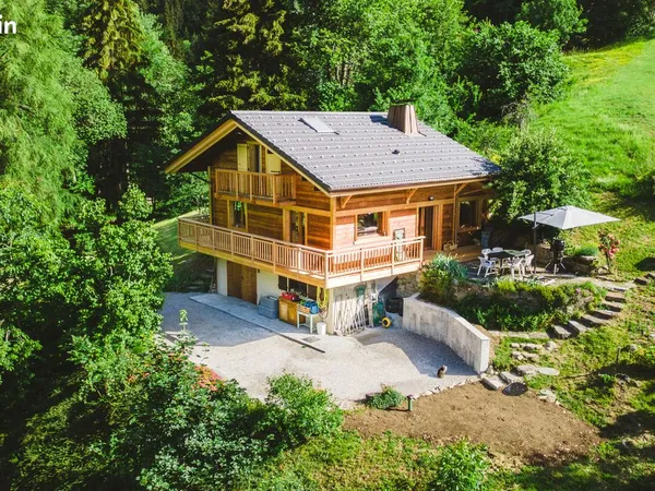 Chalet 3 pièces 146 m²