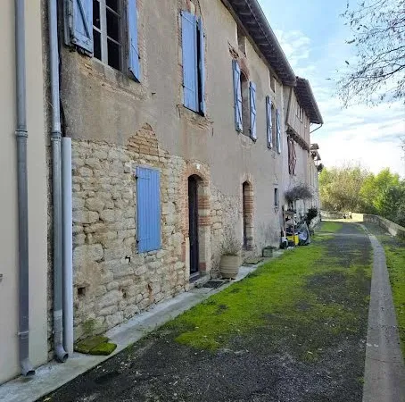Maison 11 pièces 450 m²