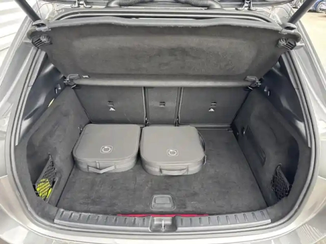Mercedes Gla 250 e hybrid eq amg line — photo 12