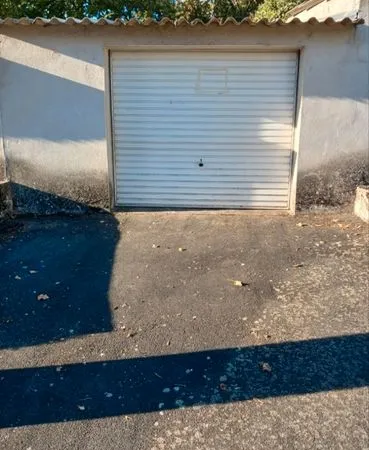 Garage fermé