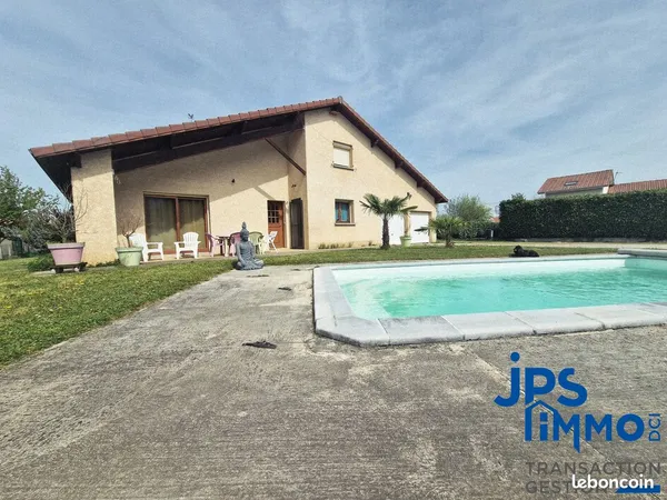 Maison 5 pièces 161 m²