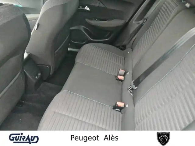 Peugeot 2008 puretech 130 s&amp;s eat8 — photo 31