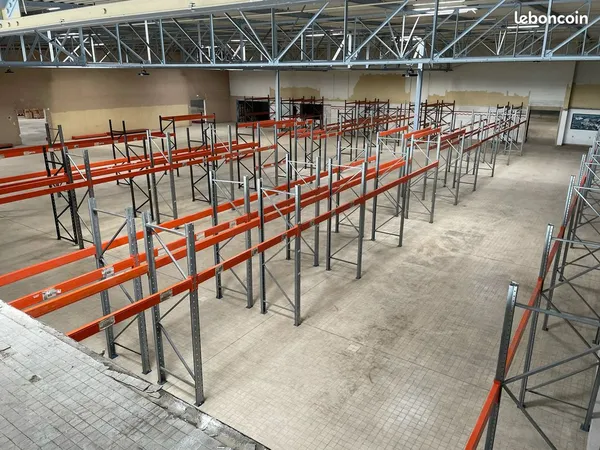 Entrepôt / Local d'activité 1 421 à 2 500 m² - Romilly-sur-Seine - Site clos