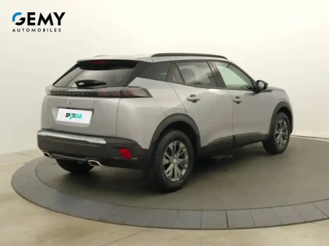 Peugeot 2008 puretech 130 s&amp;s eat8 — photo 18