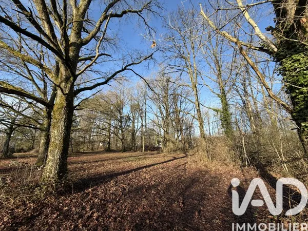 Terrain 9422 m²
