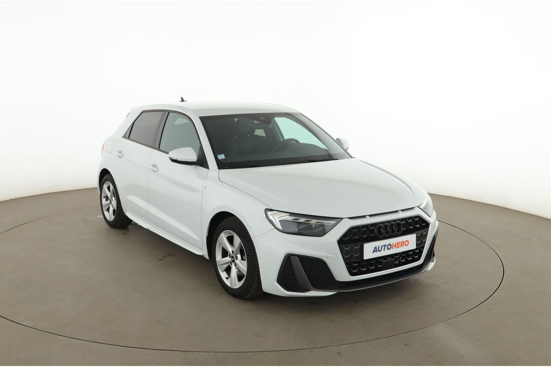 Audi A1 Sportback 30 TFSI S Line S Tronic 7 — photo 7