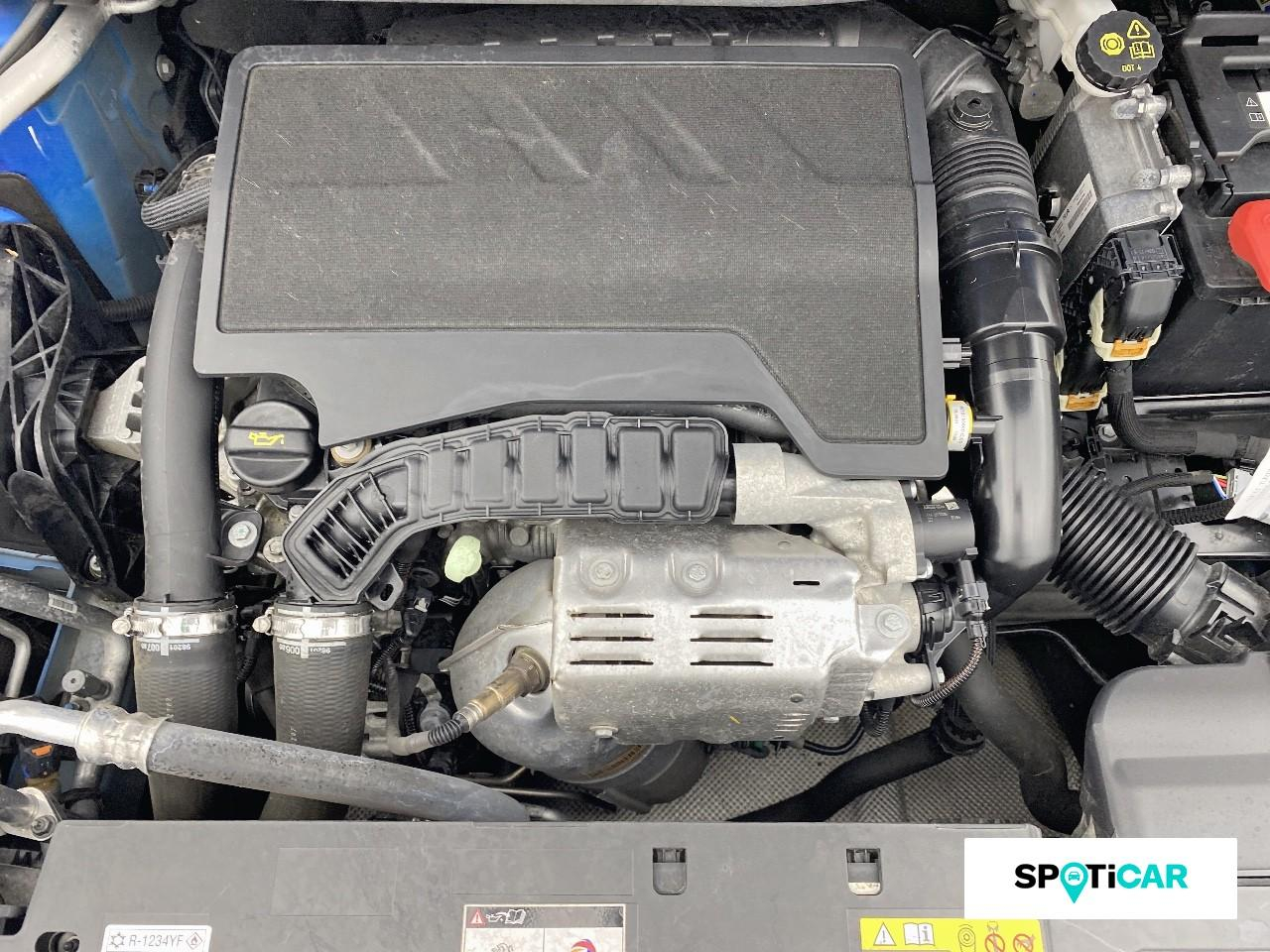 Peugeot 308 1.2 puretech 130ch s&s allure pack — photo 20