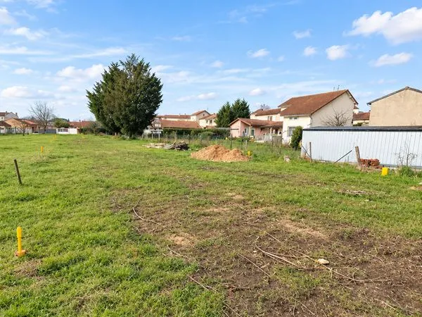 Terrain à vendre 960 m2