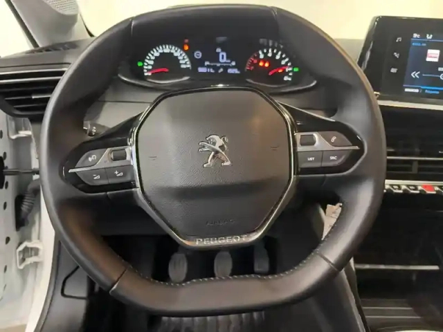 Peugeot 208 puretech 75 s&amp;s bvm5 — photo 52