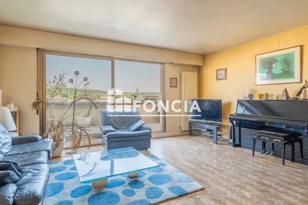 Appartement 3 pièces 79 m²
