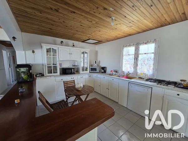 Maison 7 pièces 200 m²