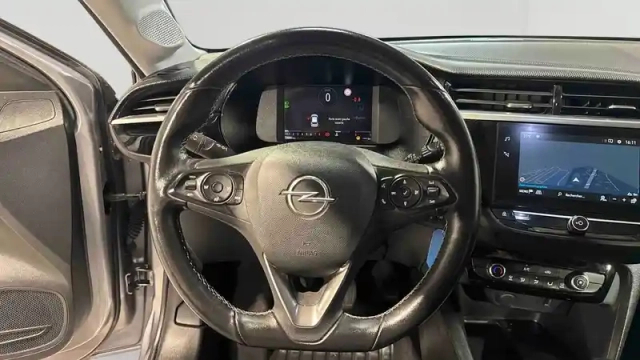 Opel Corsa 1.2 turbo 100 ch bvm6 — photo 26