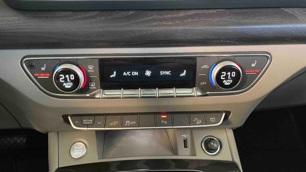 Audi Q5 Sportback 50 TFSIe 299 S tronic 7 Quattro — photo 20