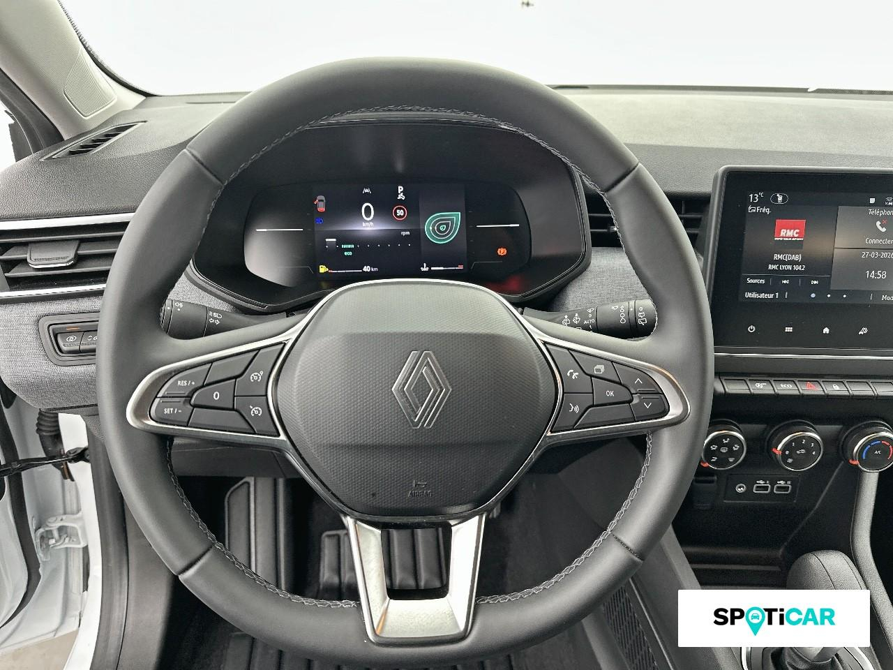 Renault Clio 1.0 tce 90 cvt evolution business — photo 12