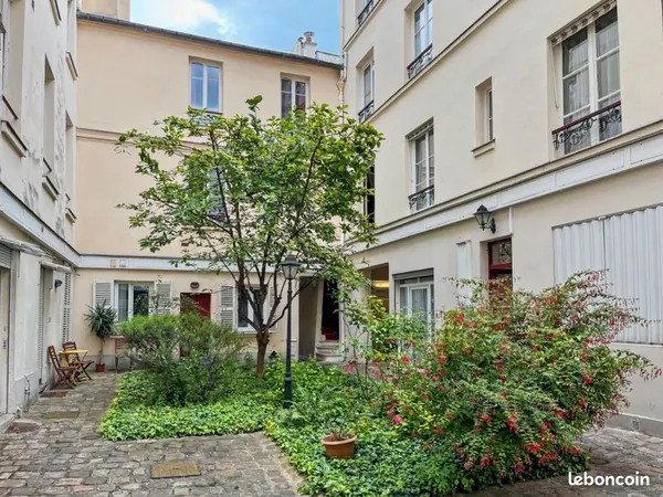 Paris 7e, rue Pierre Leroux - Studio 20 m² en rez-de-cour calme