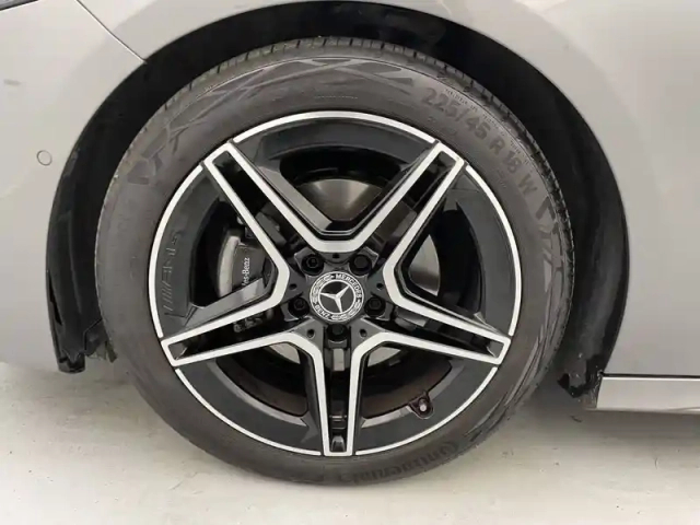 Mercedes Classe A 180 d — photo 18