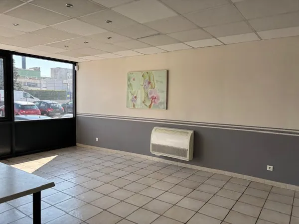 Valence Sud, LOCAL COMMERCIAL 500 m2