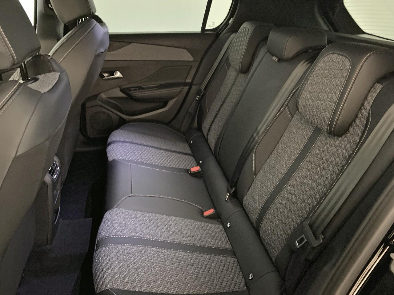 Peugeot 308 bluehdi 130ch s&s eat8 allure — photo 10
