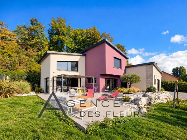 Maison 163 m²