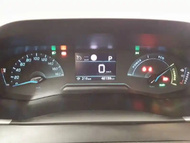 Peugeot 208 electrique 50 kwh 136ch — photo 82
