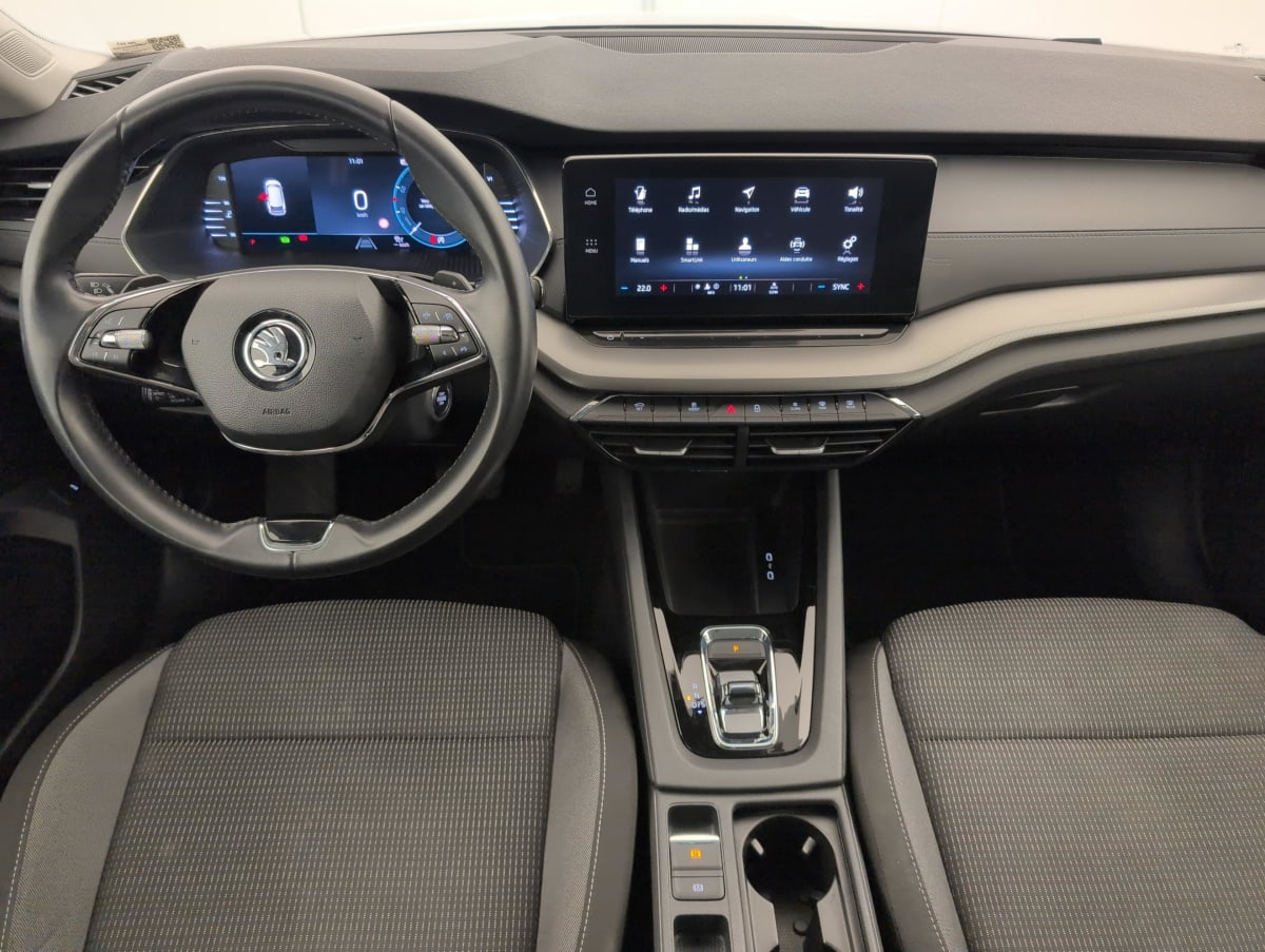 Skoda Octavia Combi — photo 13