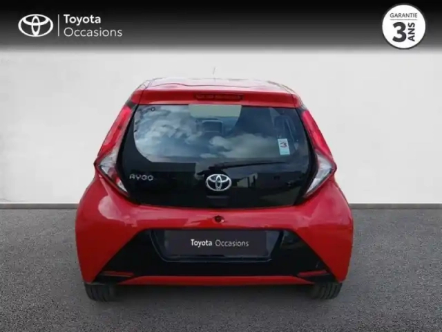 Toyota Aygo 1.0 vvt-i 72ch x-play 5p my20 — photo 4