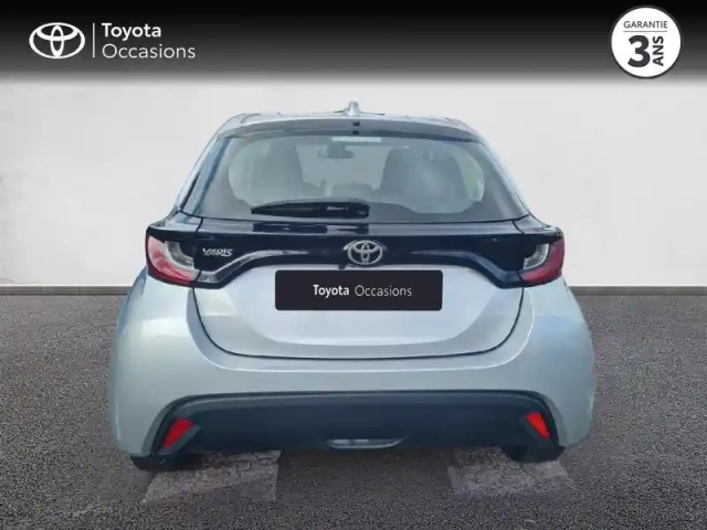 Toyota Yaris 120 vvt-i dynamic business 5p mc24 — photo 14
