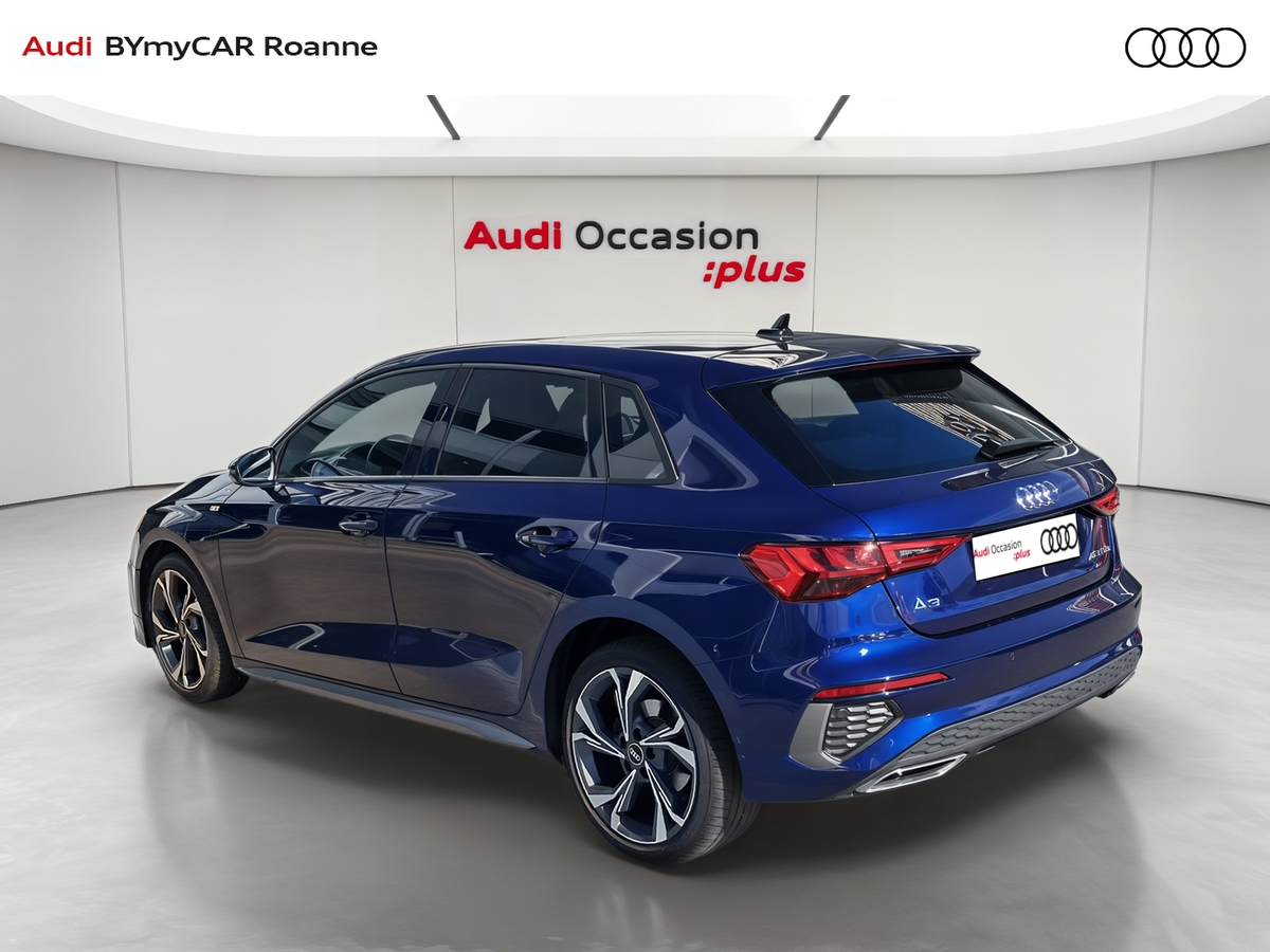 Audi A3 Sportback 40 TFSIe 204 S tronic 6 — photo 3
