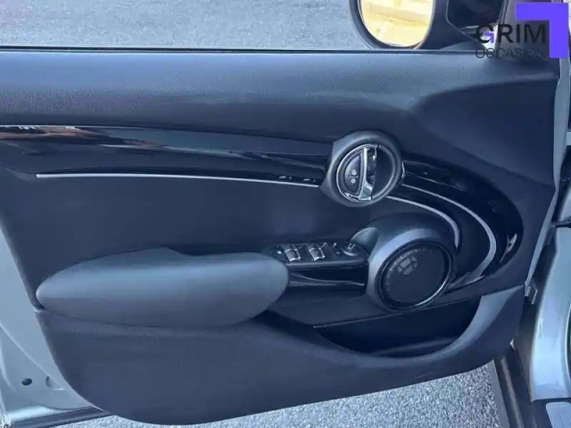Mini Mini hatch 5 portes cooper 136 ch dkg7 — photo 23