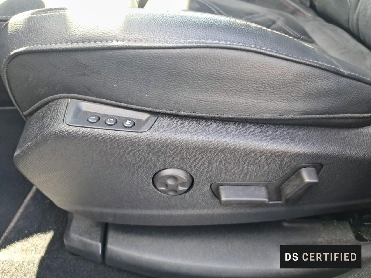Ds Ds 7 crossback 7 crossback hybride e-tense 225 eat8 performance l — photo 27