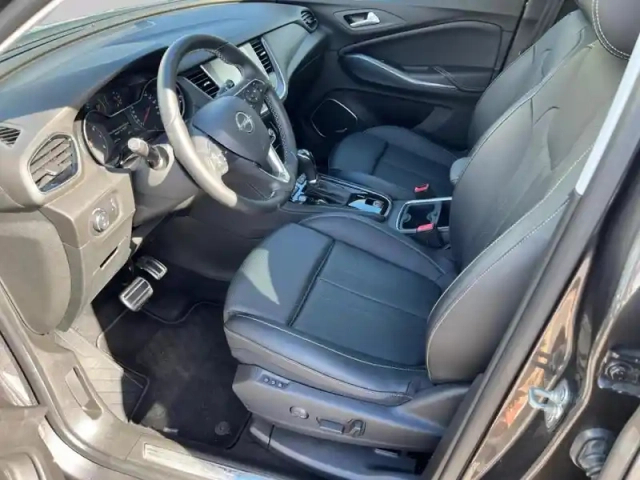 Opel Grandland X 1.2 turbo 130ch ultimate bva — photo 40