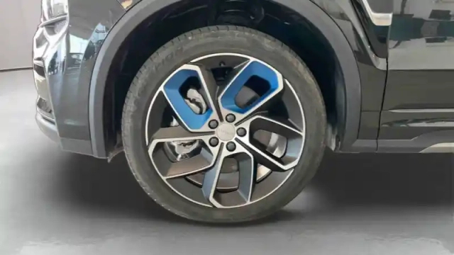 Lynk&Amp;Co 01 1.5 phev 261 ch dcth7 — photo 11