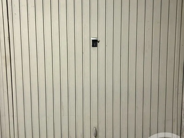 Parking 12 m²