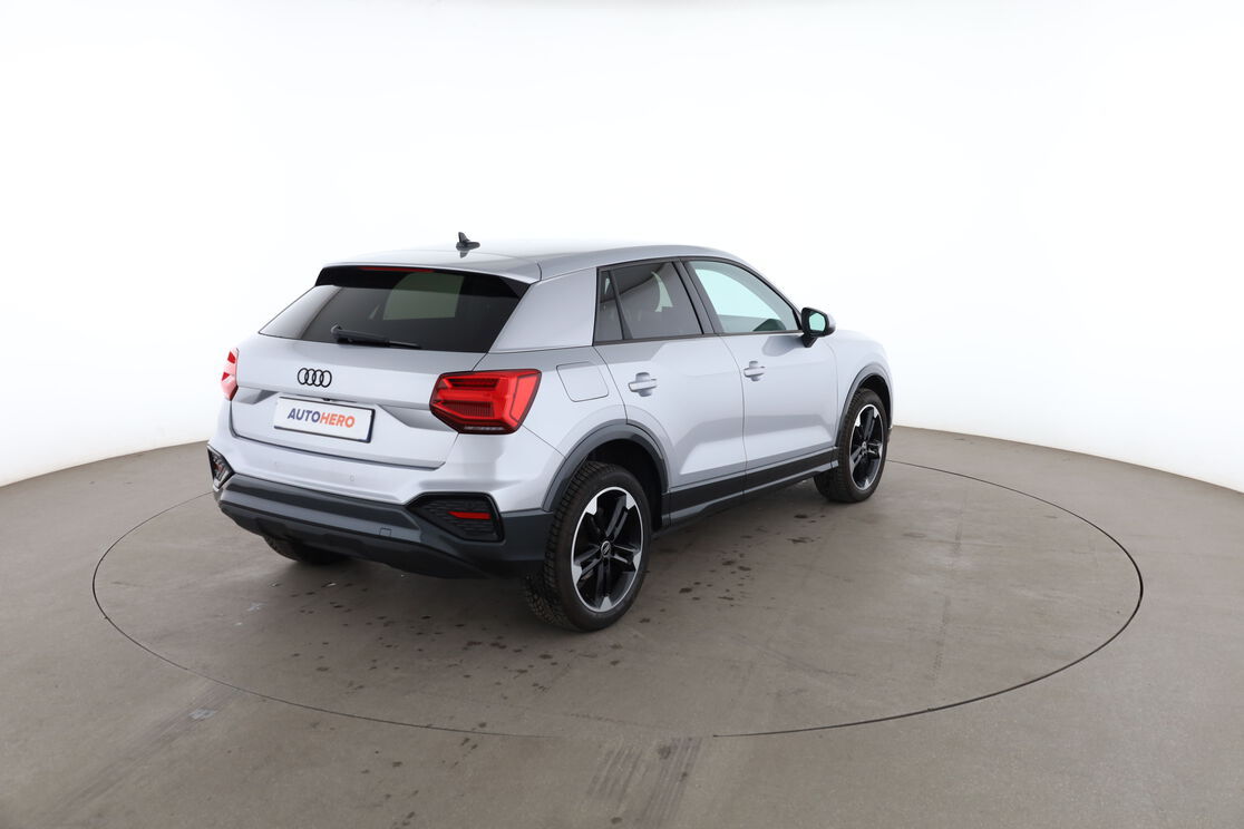 Audi Q2 35 TFSI Design Luxe S Tronic — photo 5
