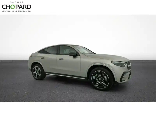 Mercedes Glc coupe 300 e 9g-tronic 4matic — photo 41